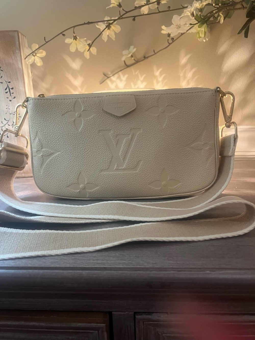 Louis Vuitton empreinte Giant Monogram Multi Pochette Large only - Picture 11 of 14